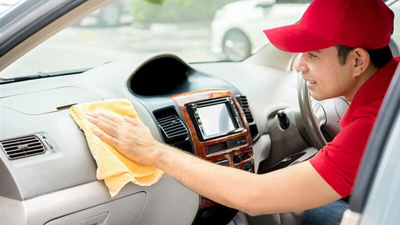 10 Simple Steps to Clean Your Car